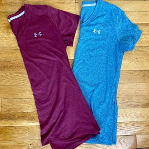 Medium Under Armour V-neck t-shirt